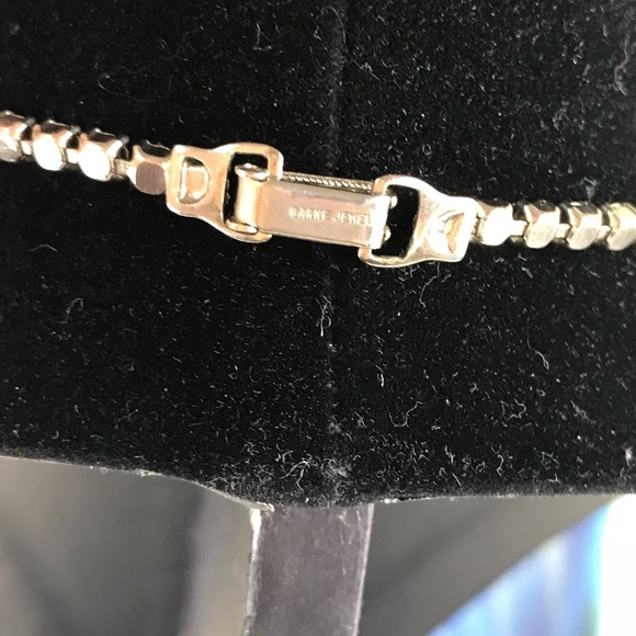 BEAUTIFUL GARNE JEWELRY STAMPED NECKLACE - Picture 4 of 4